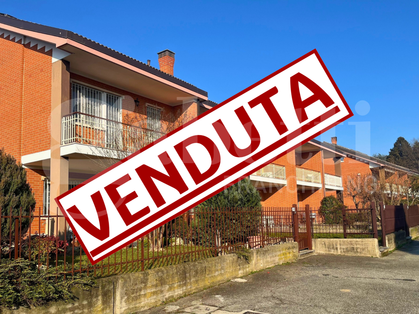 2 bedrooms House in Vinovo, Italy No. 175800