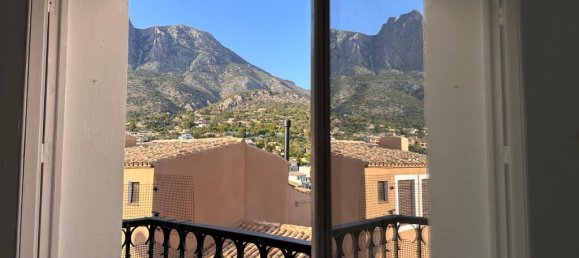 Apartamento de 2 dormitorios en Alicante, Spain No. 139284 4