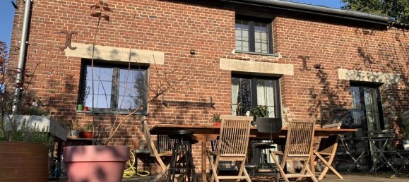 3 bedrooms House in Saint-Amand-les-Eaux, France No. 213474 2