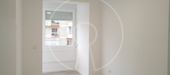 Квартира с 1 спальней в Лиссабон, Португалия № 151996 3