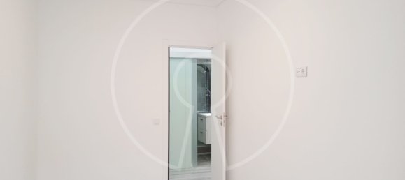 Квартира с 1 спальней в Лиссабон, Португалия № 151996 4