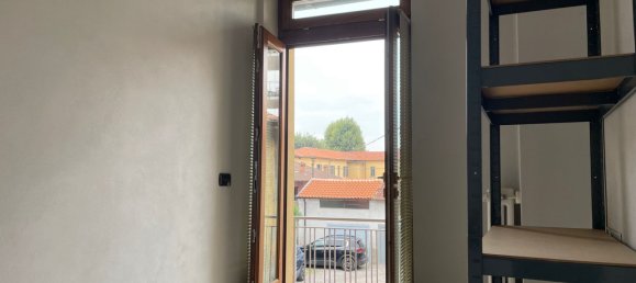 90m² Office in Bareggio, Italy No. 381422 18