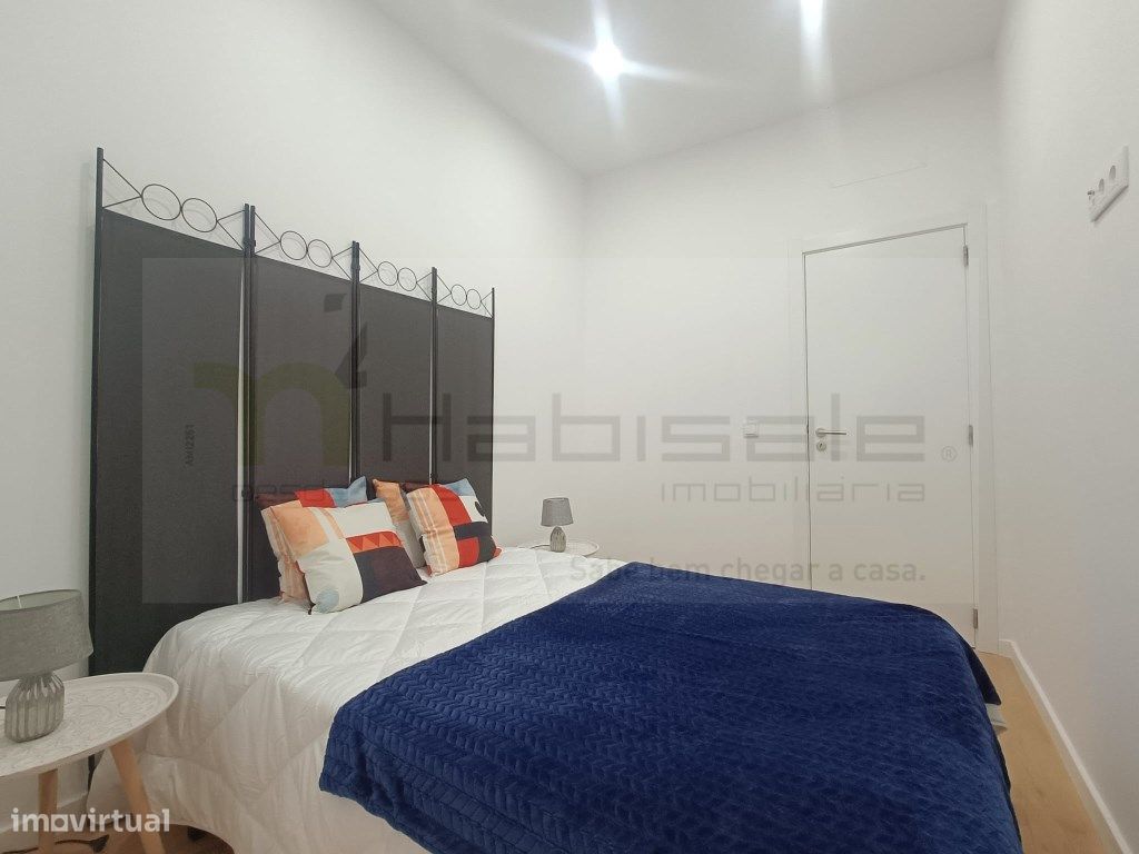 3 bedrooms Apartment in Lisbon, Portugal No. 301434