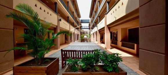 Квартира с 2 спальнями в Адехе, Испания № 125449 4