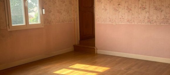 3 bedrooms House in Charleville-Mezieres, France No. 256416 5