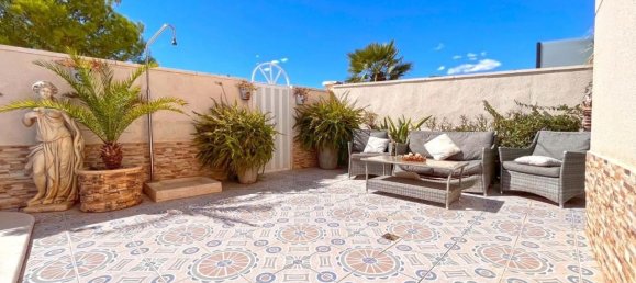 4 bedrooms House in La Zenia, Spain No. 187956 18