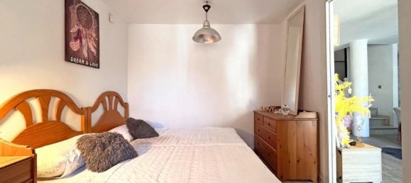 4 bedrooms House in La Zenia, Spain No. 187956 30