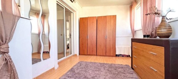 4 bedrooms House in La Zenia, Spain No. 187956 7