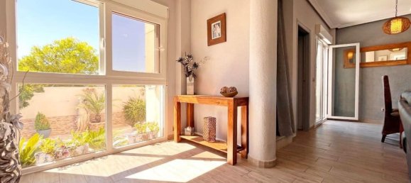 4 bedrooms House in La Zenia, Spain No. 187956 32