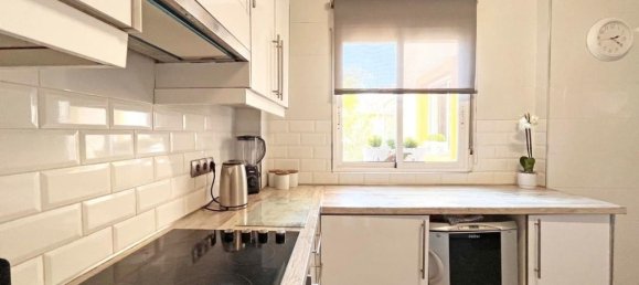 4 bedrooms House in La Zenia, Spain No. 187956 26