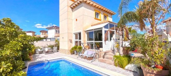 4 bedrooms House in La Zenia, Spain No. 187956 41