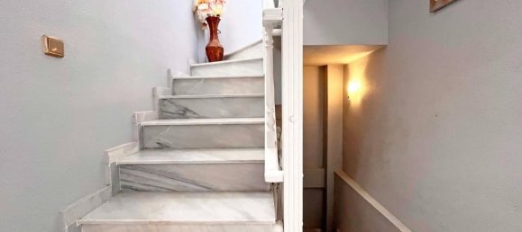 4 bedrooms House in La Zenia, Spain No. 187956 4