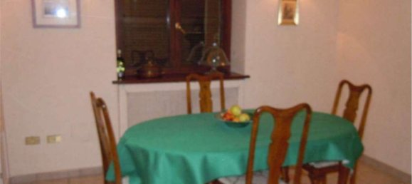 14-salle Appartement à Castelnuovo di Porto, Italy No. 14567 9