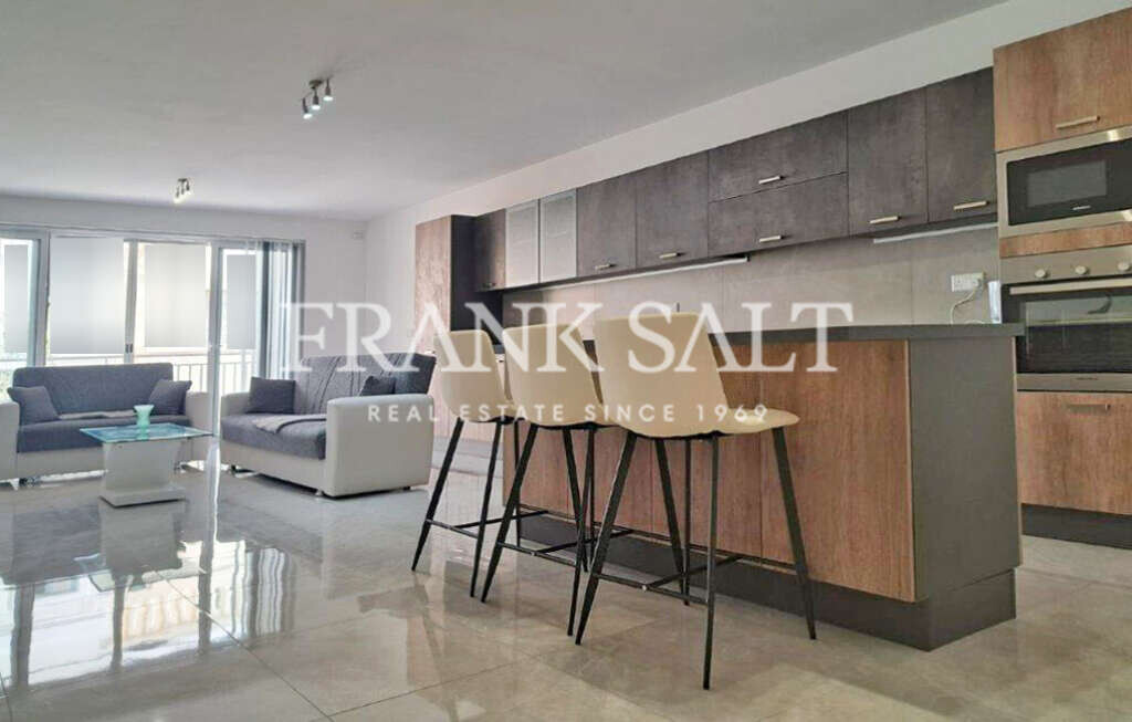 Квартира с 3 спальнями в Рабат, Мальта № 8013