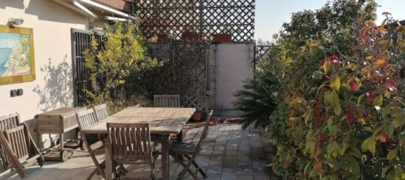 5 bedrooms Penthouse in Arzano, Italy No. 315898 7