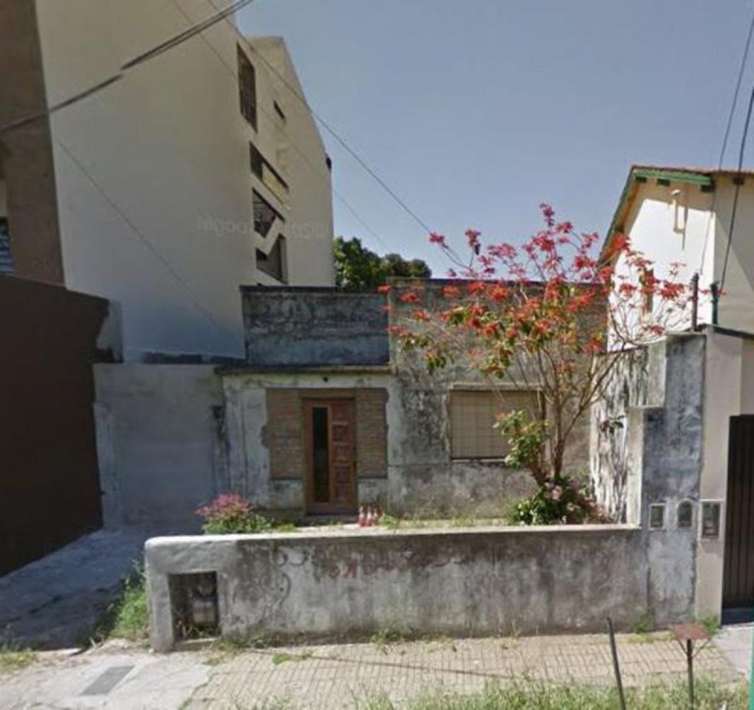  Land in Vicente Lopez, Argentina No. 39606