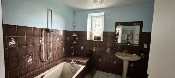 5 bedrooms House in Manche, France No. 360176 2