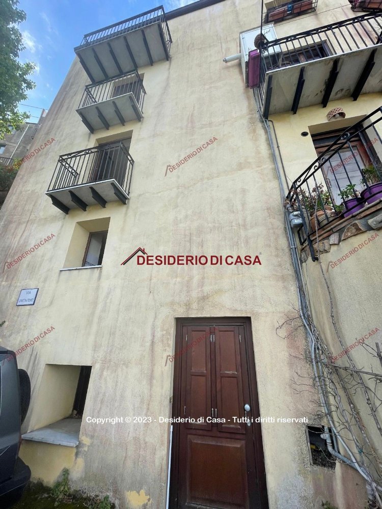 4-Zimmer Haus in Pollina, Italy, Nr. 82532