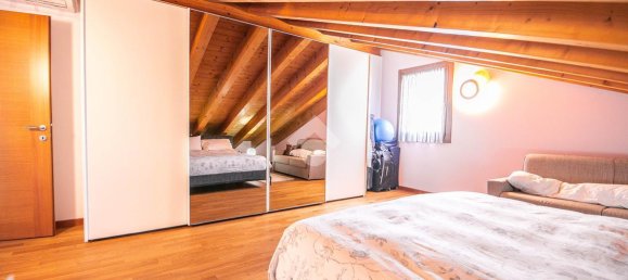 3 rooms Duplex in Zero Branco, Italy No. 40116 8