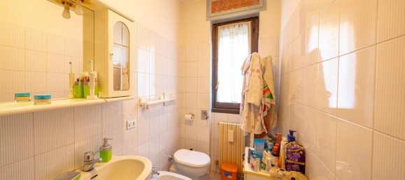 Apartamento de 3 habitaciónes en Sondrio, Italy No. 136627 3