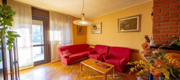 Apartamento de 3 habitaciónes en Sondrio, Italy No. 136627 25