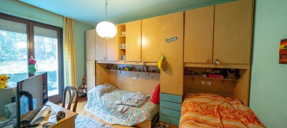 Apartamento de 3 habitaciónes en Sondrio, Italy No. 136627 11