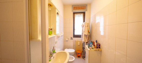 Apartamento de 3 habitaciónes en Sondrio, Italy No. 136627 4