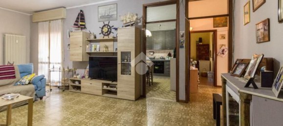 4 rooms Apartment in Carpi, Italy No. 271739 4