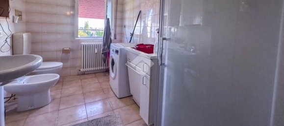 4 rooms Apartment in Carpi, Italy No. 271739 5