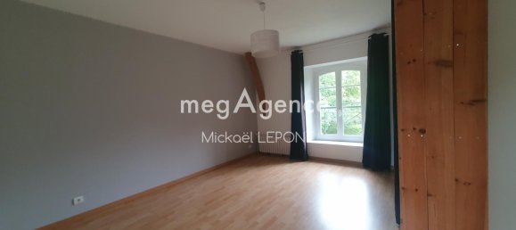 Villa T3 em Le Genest-Saint-Isle, France N.º 99044 11