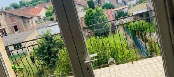 2 bedrooms House in Joeuf, France No. 275949 6