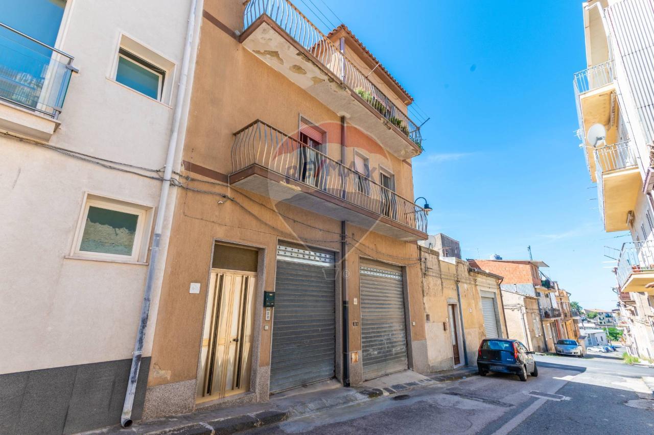 Casa de 5 divisões em Grammichele, Italy N.º 2063