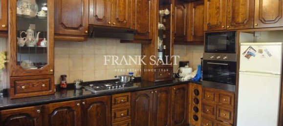 Casa de 4 dormitorios en Fontana, Malta No. 5550 3