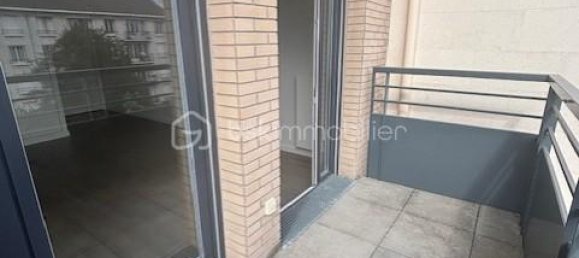 1 bedroom Apartment in Joinville-le-Pont, France No. 327949 9