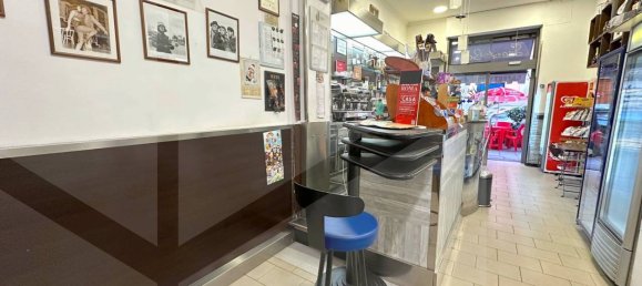 3 rooms Commercial property in Rome, Italy No. 20483 12