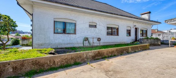 4 bedrooms House in Maia, Portugal No. 184200 23