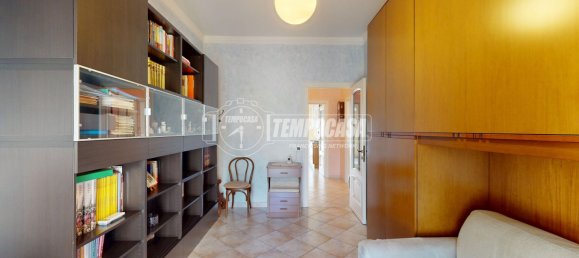 Здание с 3 спальнями в Турин, Италия № 305153 29