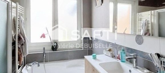 4 Schlafzimmer Haus in Allouagne, France, Nr. 252082 14