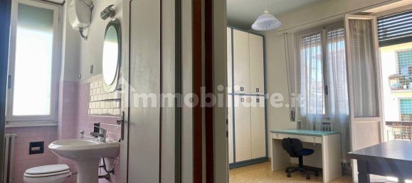 3 bedrooms Apartment in Florence, Italy No. 337566 22