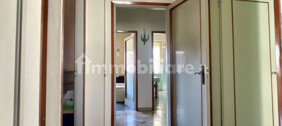 3 bedrooms Apartment in Florence, Italy No. 337566 13