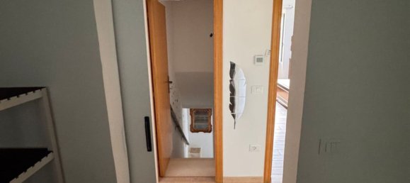 5 rooms Apartment in Gessopalena, Italy No. 273083 3