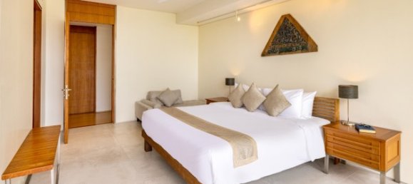 5 bedrooms Villa in Kamala, Thailand No. 12408 2