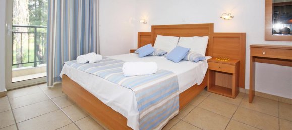 1350m² Townhouse in Chalkidiki, Greece No. 4783 5