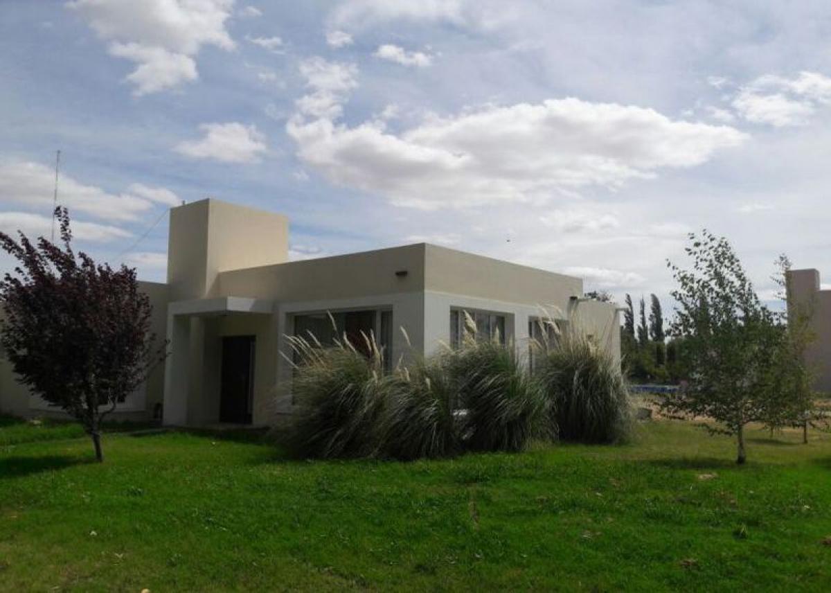 3 Schlafzimmer Haus in Neuquen, Argentina, Nr. 16689