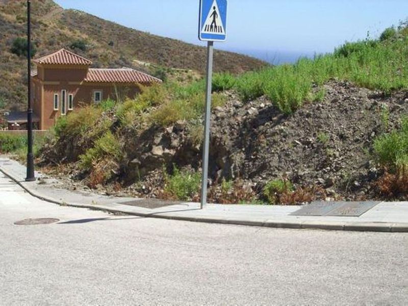 Terreno en El Peñoncillo, Spain 1050 m² No. 224733