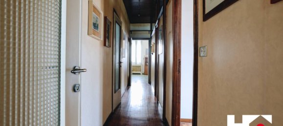 3 bedrooms Villa in Brescia, Italy No. 292780 9