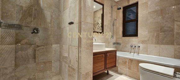 5 chambres Villa à Pyrgos, Cyprus No. 355 16