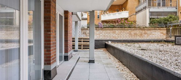 4غرفة شقة في Dusseldorf, Germany رقم 70068 6