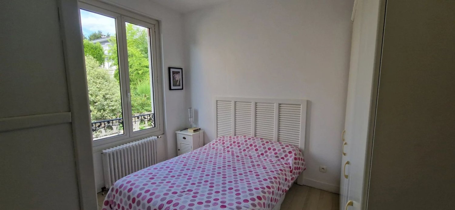 3 غرف نوم منزل في Croissy-sur-Seine, France رقم 169558