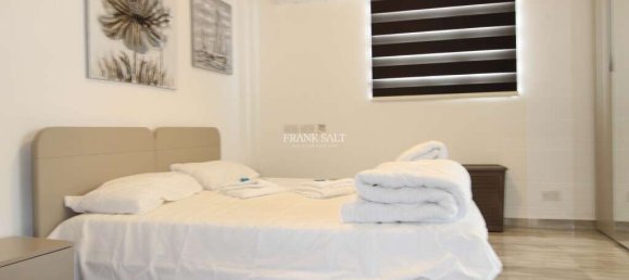 1 bedroom Penthouse in Kalkara, Malta No. 6810 5